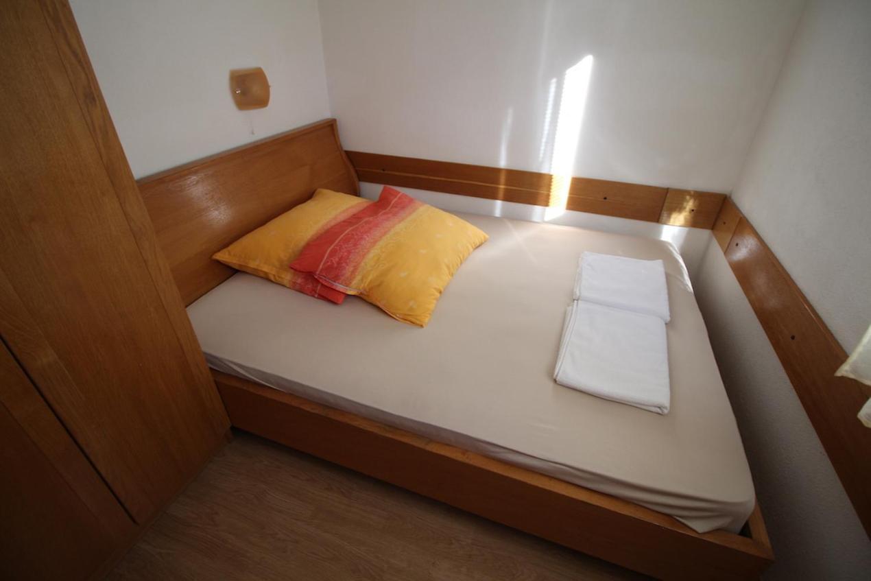 Apartments Helena Zadar 沃希 外观 照片