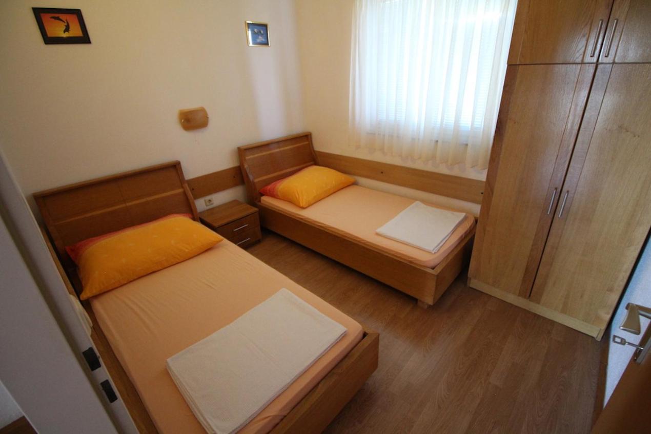 Apartments Helena Zadar 沃希 外观 照片